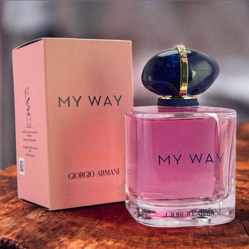 ایز IS مدل جورجیو آرمانی سی پشن اینتنس