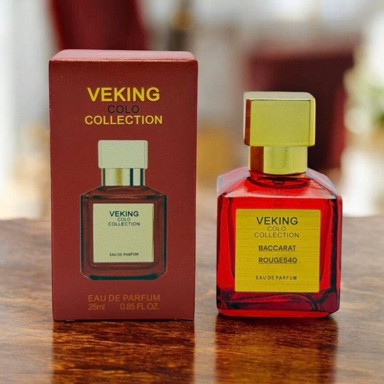 باکارات رژ قرمز