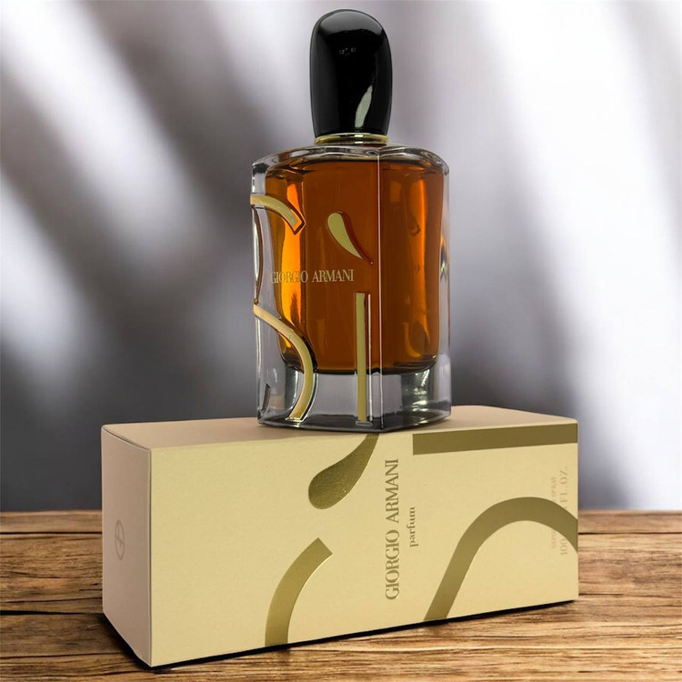 جورجیو آرمانی مدل سی