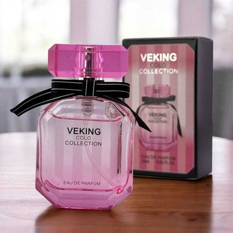 ویکتوریا سکرت بامشل صورتی