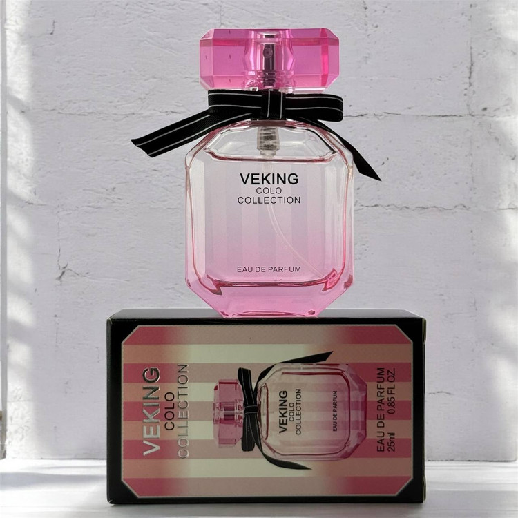 ویکتوریا سکرت بامشل صورتی