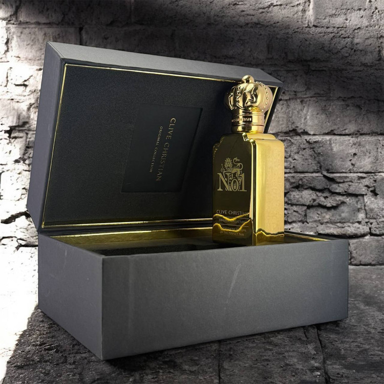 کلایو کریستین مدل نامبر وان