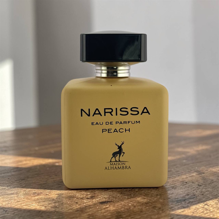 الحمرا مدل نارسیس رودریگرز (نارسیس پودری)