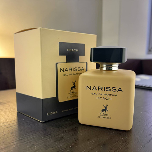 الحمرا مدل نارسیس رودریگرز (نارسیس پودری)